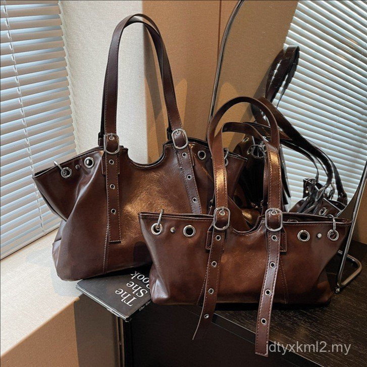 🎁  Retro Rivets Commuter Bags Women 2026 New Style Fashion One-Shoulder Underarm Bag Large-Capacity Portable Tote Bag | 🎁 🎁 🎁