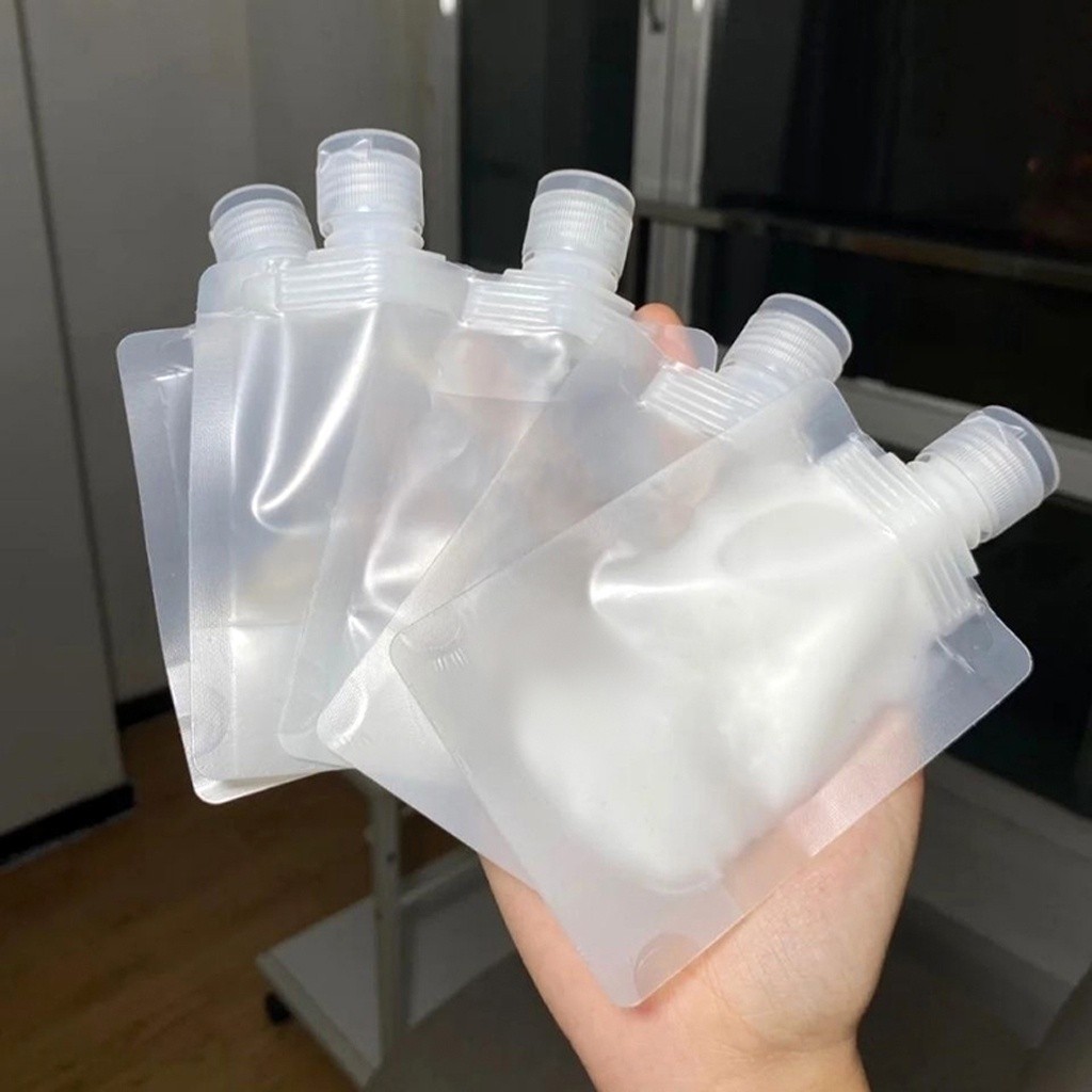 KBR Travel Pouch Transparent Refill Bottle Shower Gel Shampoo Portable Refill Bottle Liquid Soap Travel Plastic Fliptop Travel R760 S041
