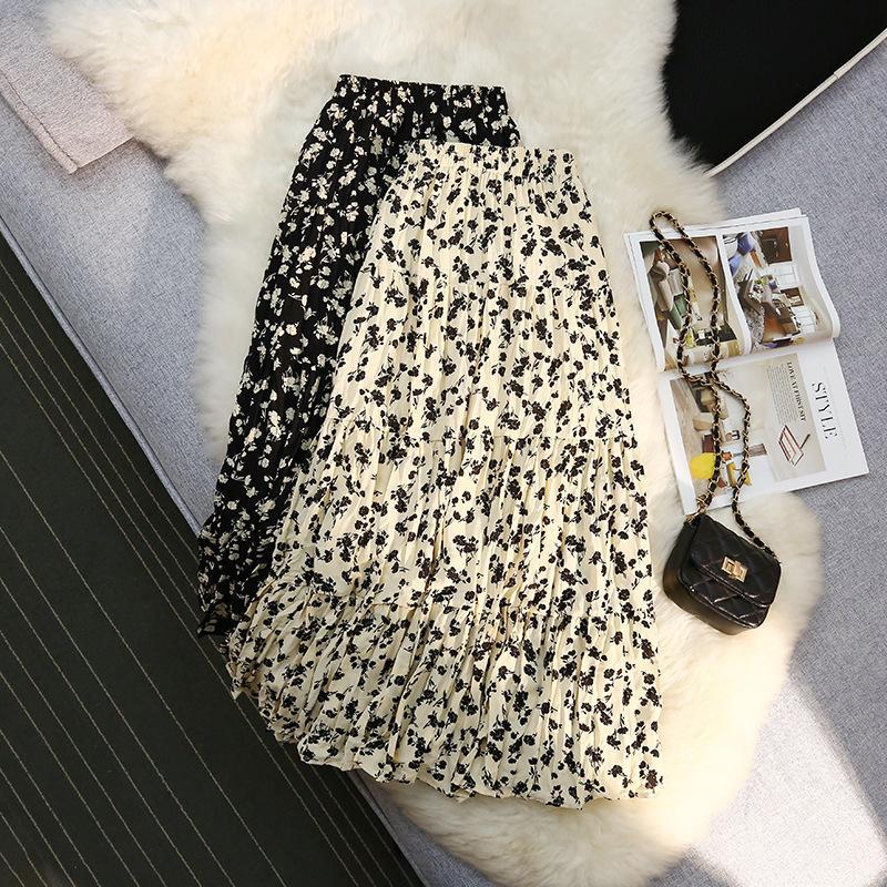 【READY STOCK】Cherry Vintage High Floral Skirt Skirt Drape Bottom Skirt Retro Swing a-line Skirt (Black/Apricot)