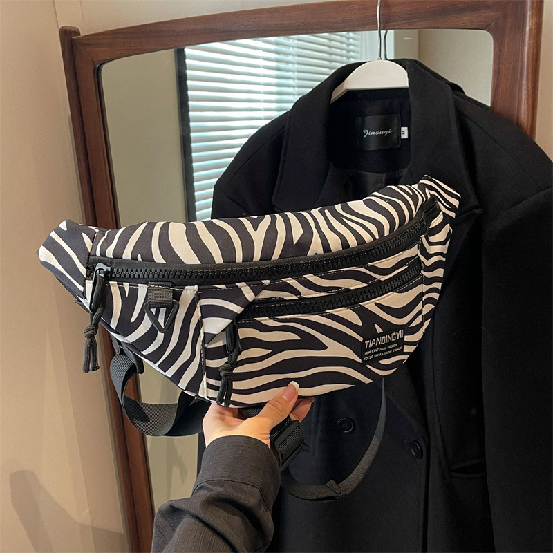 🎁  2026 New Japanese Street Style Fashion Women's Shoulder Bag Crossbody Bag Leopard Print Casual Office Commuter Tote Bag for Women High Quality Trendy Designer Purse | 🎁 🎁 🎁