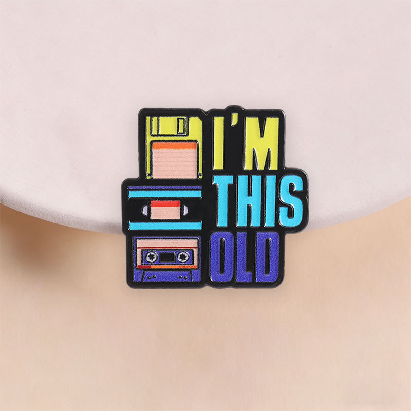Funny Im This Old Enamel Pin Retro Floppy Disk VHS Cassette Brooch Nostalgic Quote Lapel Badge for Streetwear and Throwback Outfits
