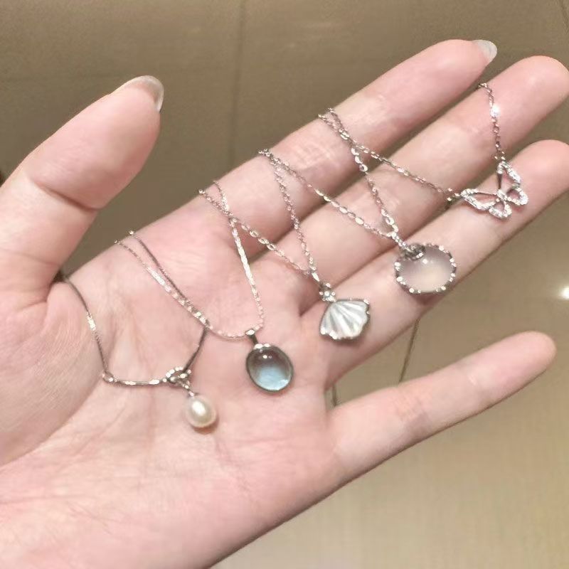 Sweet Temperament Moonstone Necklaces for Women Girls Exquisite Jewelry Clavicle Chain Accessories