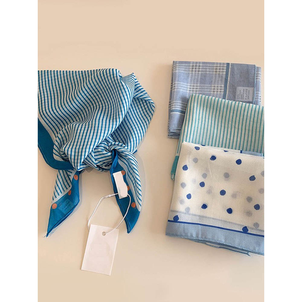 polka dot scarf Jepun dan Korea Selatan reka bentuk segar kecil wanita sepadan dengan warna biru manis polka dot selendang kecil selendang sutera selendang tudung F463