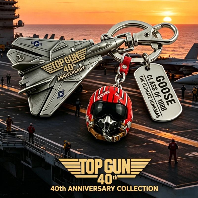 Top Gun 40th Anniversary Keychain – Maverick Helmet Design, Metal Movie Memorabilia Key Ring for Fans