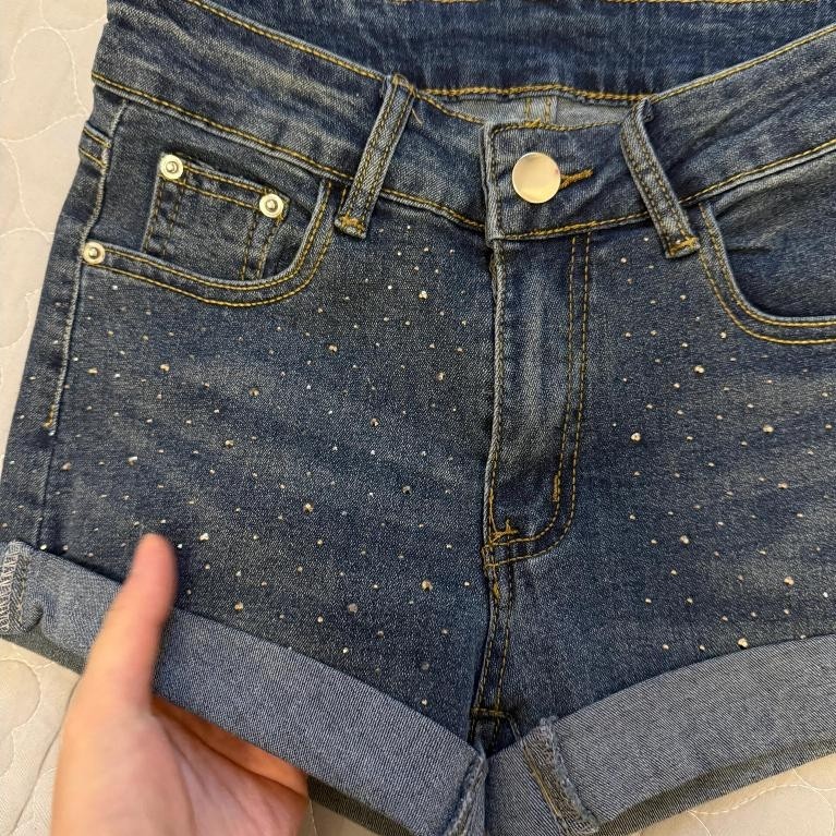 Women's European And American Style Jeans Shorts Decorated With Diamonds Low Waist Suitable For All Outfits Sexy Stretchy Edge Press Leg