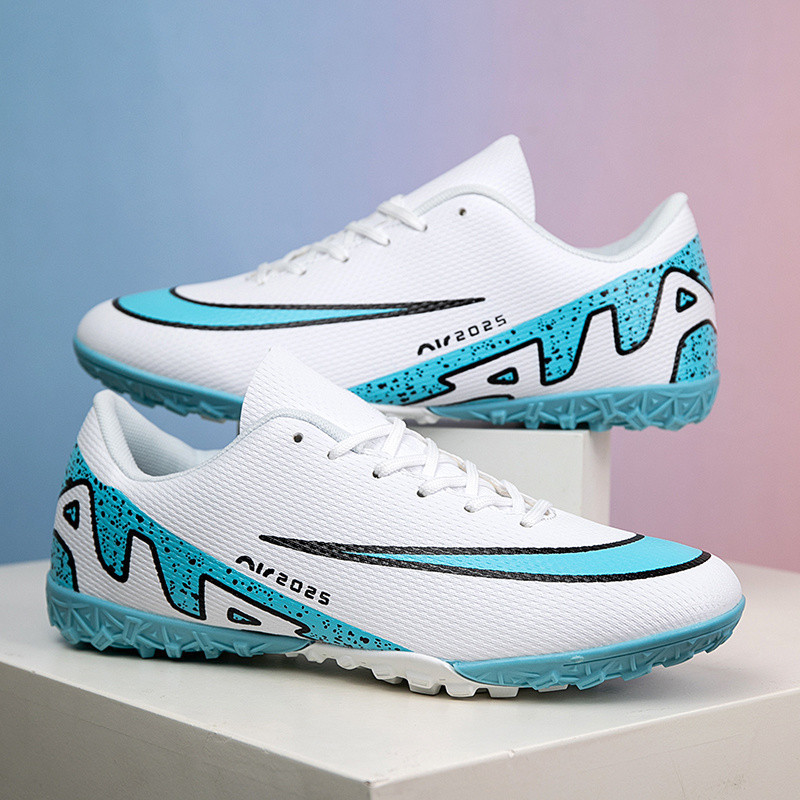 New Men Soccer Shoes Fg/tf High-quality Ultralight Non-slip Boy Football Boots Match Cleats Sneakers Futsal Indoor S4i64s S6i4s4s S45US4 S44S56S