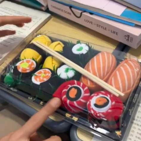 Sushi-Shaped Sock Set - Fun Y2K Design | 5 Pairs Available