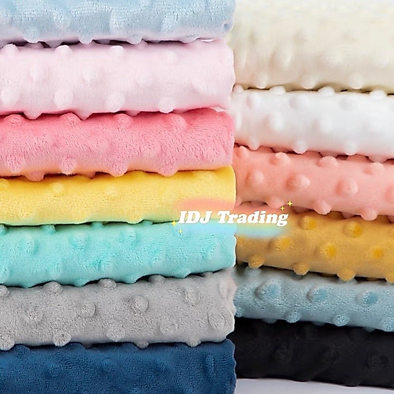 Minky Dot Cuddle Bidang 60”（Thick/Tebal）