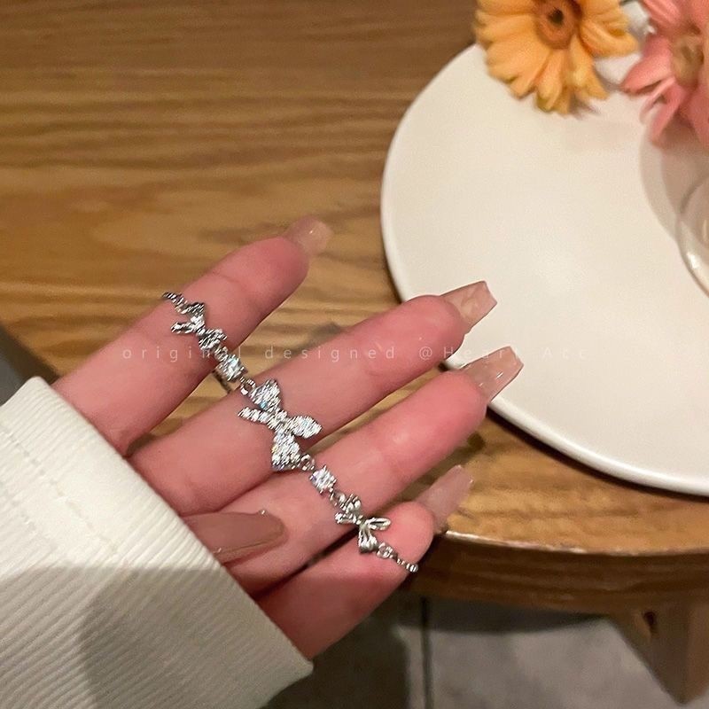 Modest Butterfly Bow Zircon Bracelet for Women, Elegant Ins Daily Hijab Jewelry, Trendy Friendship Gift for Best Friends02