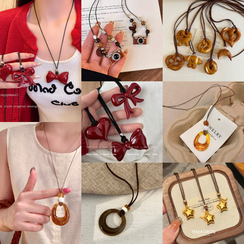 Oval Ring Amber Necklace for Women with Light Luxury Niche Design Retro Chinese Simple Long Chain Sweatshirt Chain