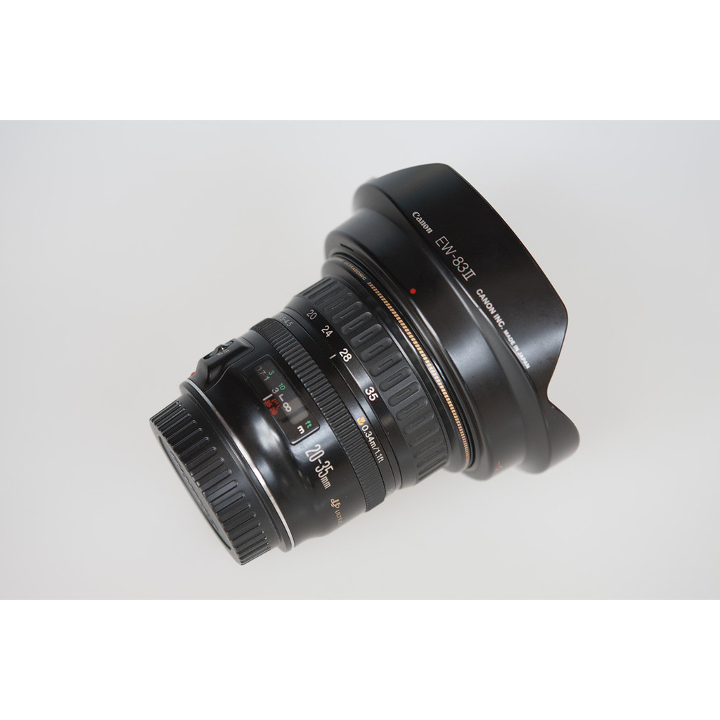 Second-Hand Canon EF 20-35mm f3.5-4.5 USM Full Frame Wide-Angle Lens Support Exchange