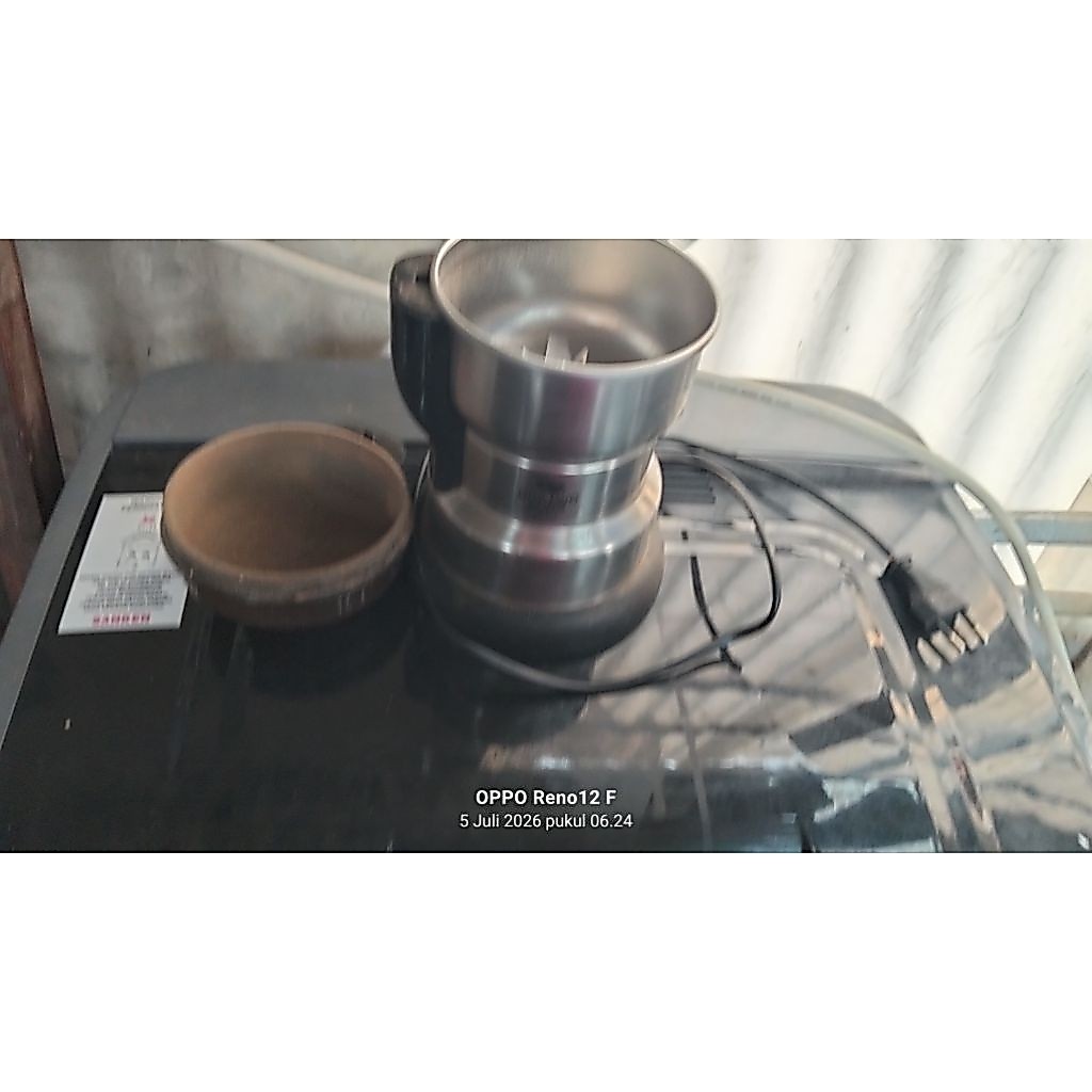 MESIN Preloved fine spice grinder