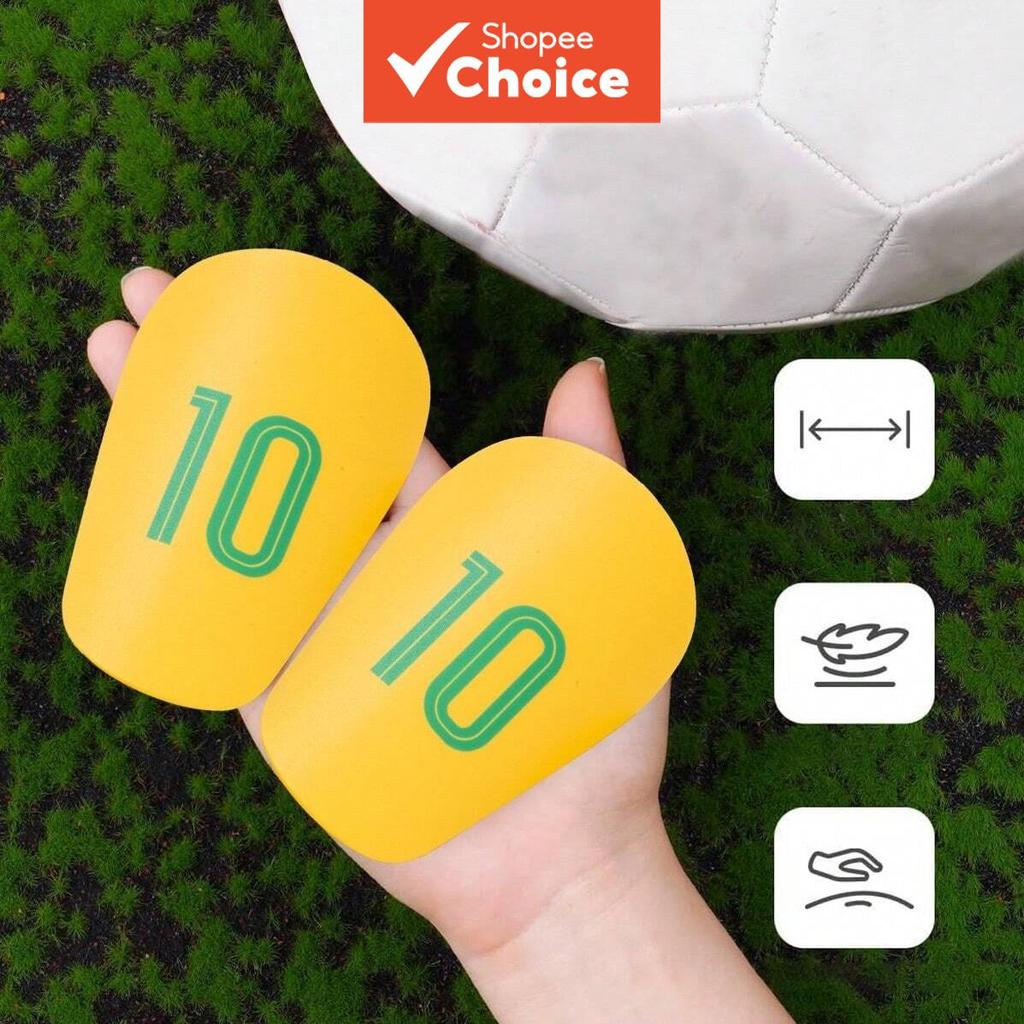 One pair of soccer shin guards, durable anti-collision pads, ergonomic fit for men & women, essential football gear Sepasang Pelindung Tulang Kering Bola Sepak, Pad Tahan Hentakan Kukuh, Padanan Ergonomik untuk Lelaki & Wanita, Gear Bola Sepak Penting