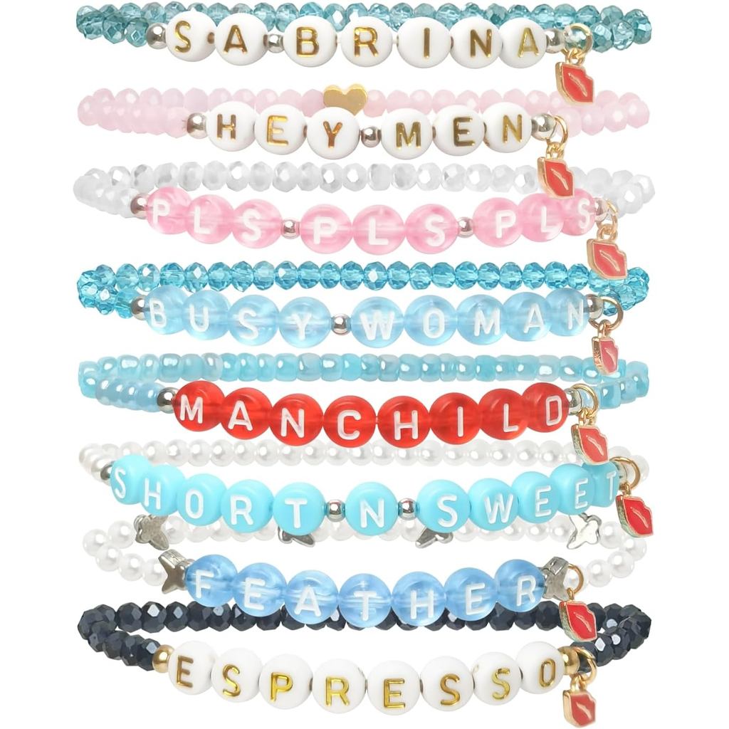 8PCS Gelang Persahabatan Sabrina Diinspirasikan oleh Konsert Short n' Sweet, Perhiasan Berwarna-warni untuk Wanita, Kanak-kanak, Aksesori Kostum, Hiasan Pakaian, Hadiah untuk Peminat Merchandise