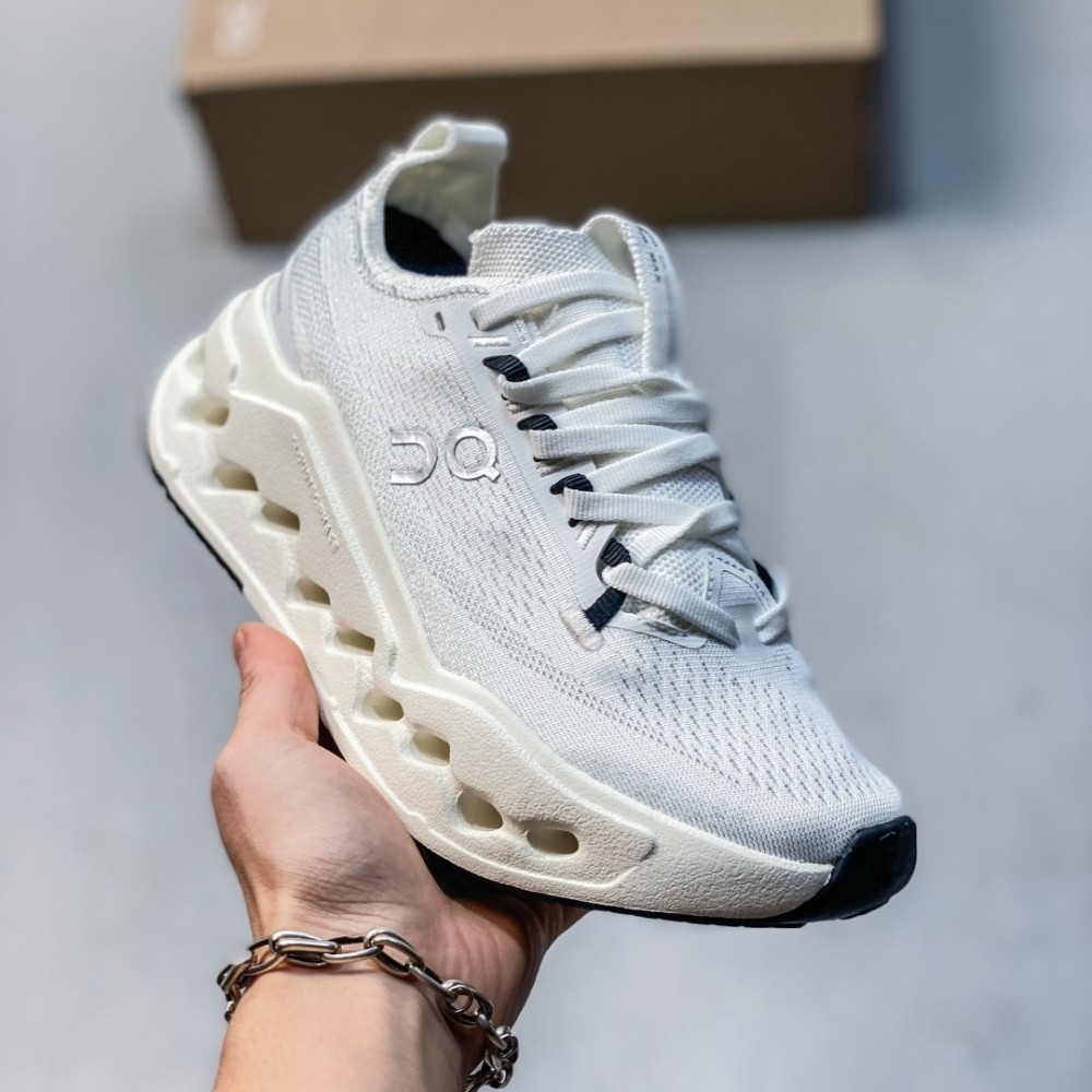 On Running On Cloudsurfer Max Running Shose For Men And Women Casual shoes  jogging shoes Sneakers Couple Unisex 2025  Casual walking shoes white 7E7R