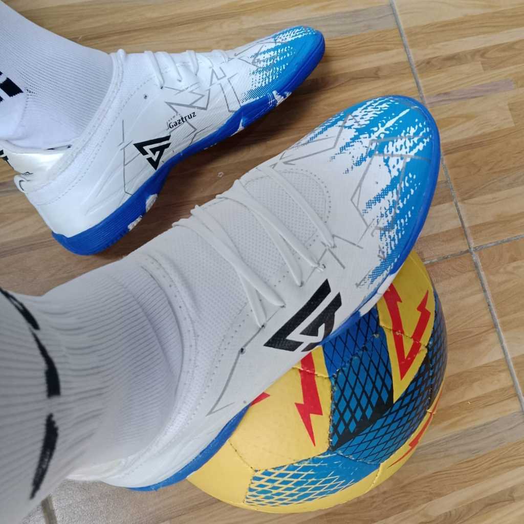 Gym Sport Gastruz Venture Full Black Futsal Shoes Socks - Image 4