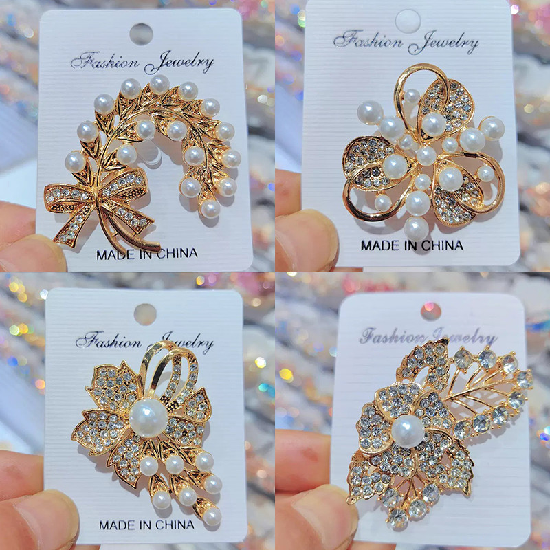 Elegant Diamond Brooch Butterfly Alloy Pin for Women Stylish Anti Slip Dress Accessories