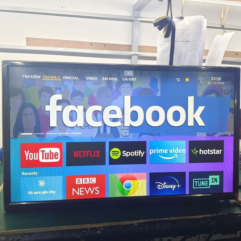 Televisyen LCD 32 inci model baharu 2026 untuk perdagangan antarabangsa, televisyen pintar Android 50 inci tahan letupan untuk kegunaan rumah.