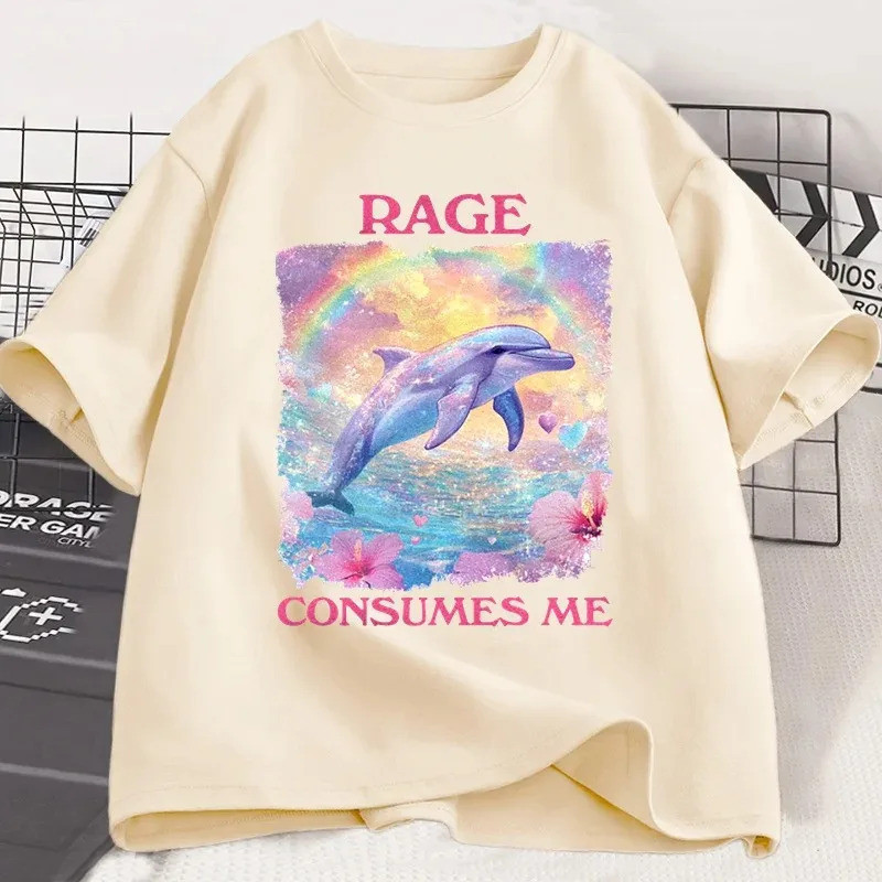 T-shirt lengan pendek dengan meme bertuliskan "Kemarahan yang melampau membuatkan saya berasa keletihan." T-shirt gaya v