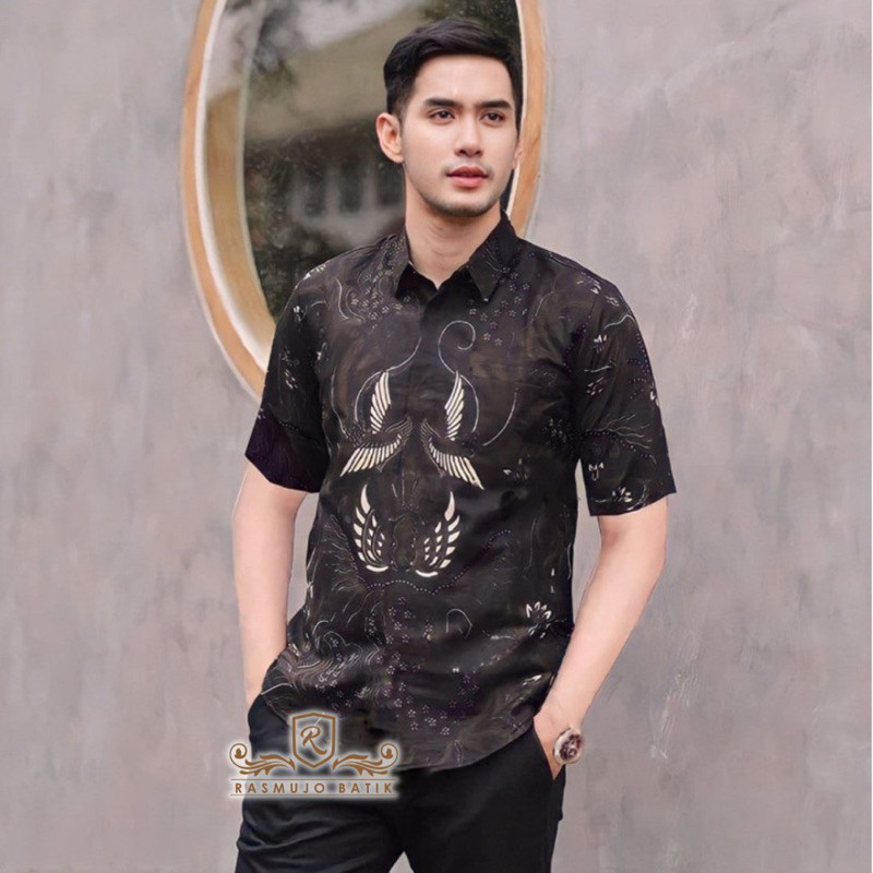 Have Must KEMEJA ZAMIL Men's Batik Shirt Short Sleeve Modern Casual Fashionable Sultan Motif Exclusive Size M L XL XXL - Image 5