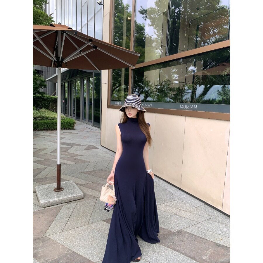 Trendy Frontline Sleeveless Turtleneck Dress Women Blue Long Skirt Classy Light Luxury Drape Skirt