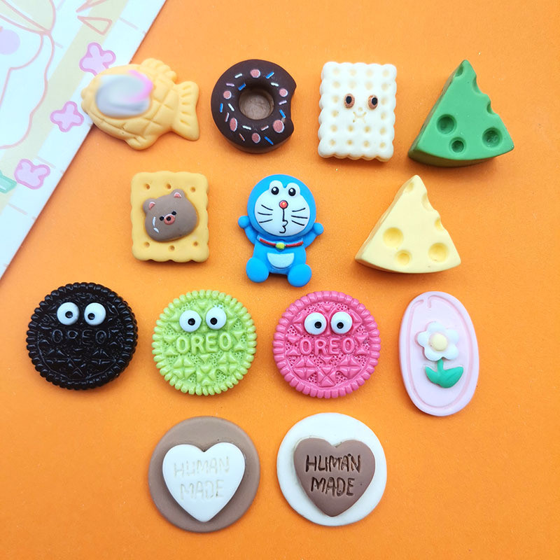 10pcs diy Resin Accessories Cartoon Candy Toy Biscuits Cheese Donuts Phone Case Headdress Hairpin Hole Shoes Water Cup Stickers