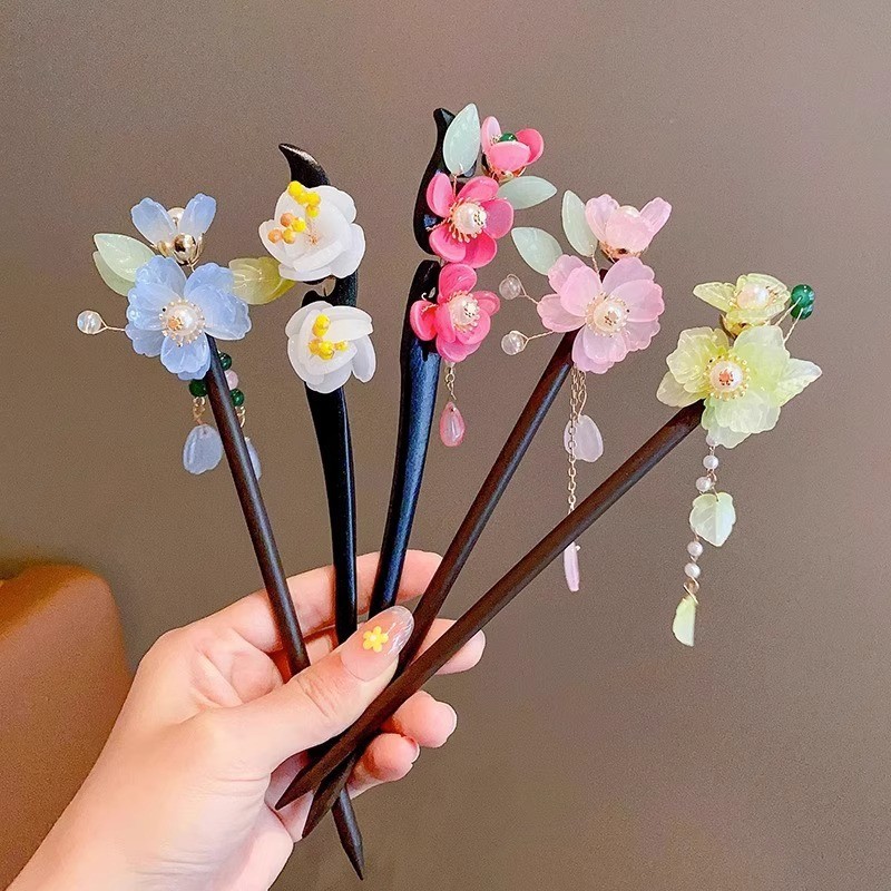 New Magnolia Wood Hairpin, Simple Updo Hair Accessory, Lily of the Valley Vintage Cheongsam Accessory, Tassel Hanfu Hair Ornament