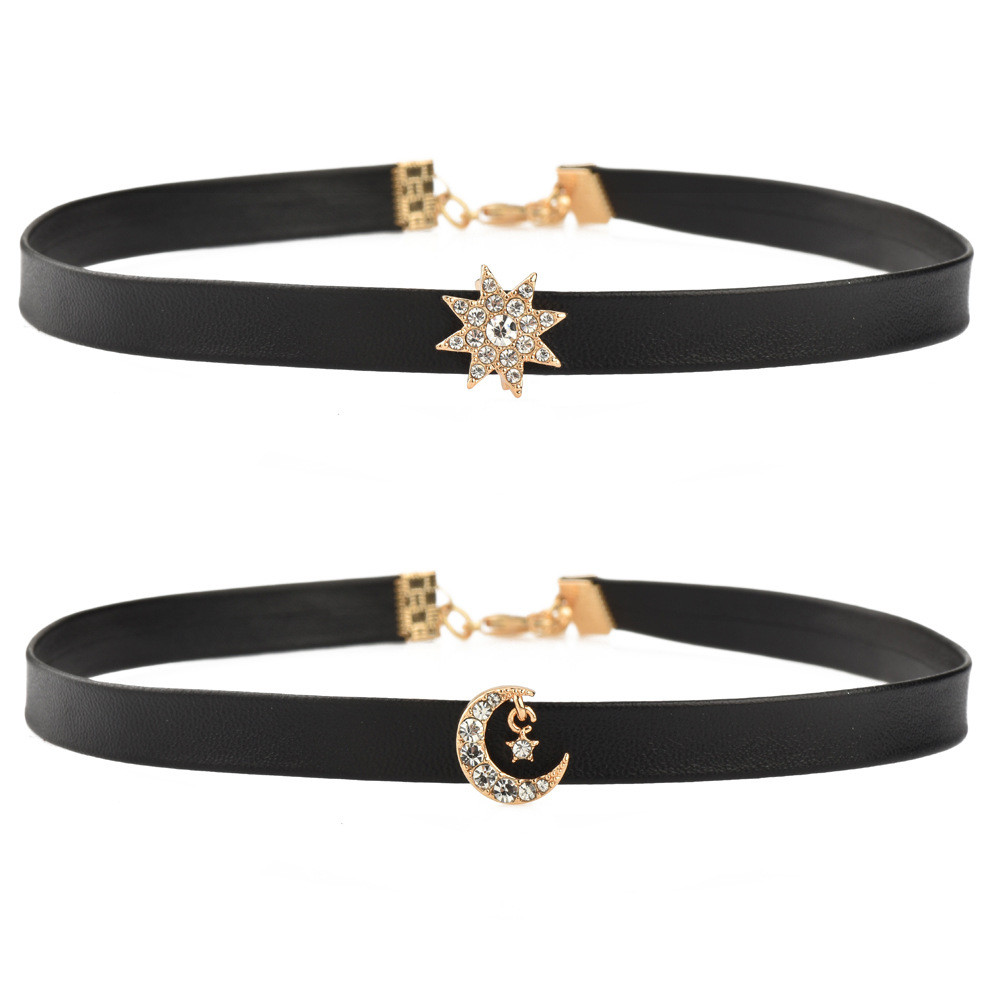 设计感月亮项圈颈链锁骨链女时尚轻奢小众百搭明星八芒星颈圈Design Moon Collar Necklace Clavicle Chain Women Fashion yuxiangmo2.my20260119