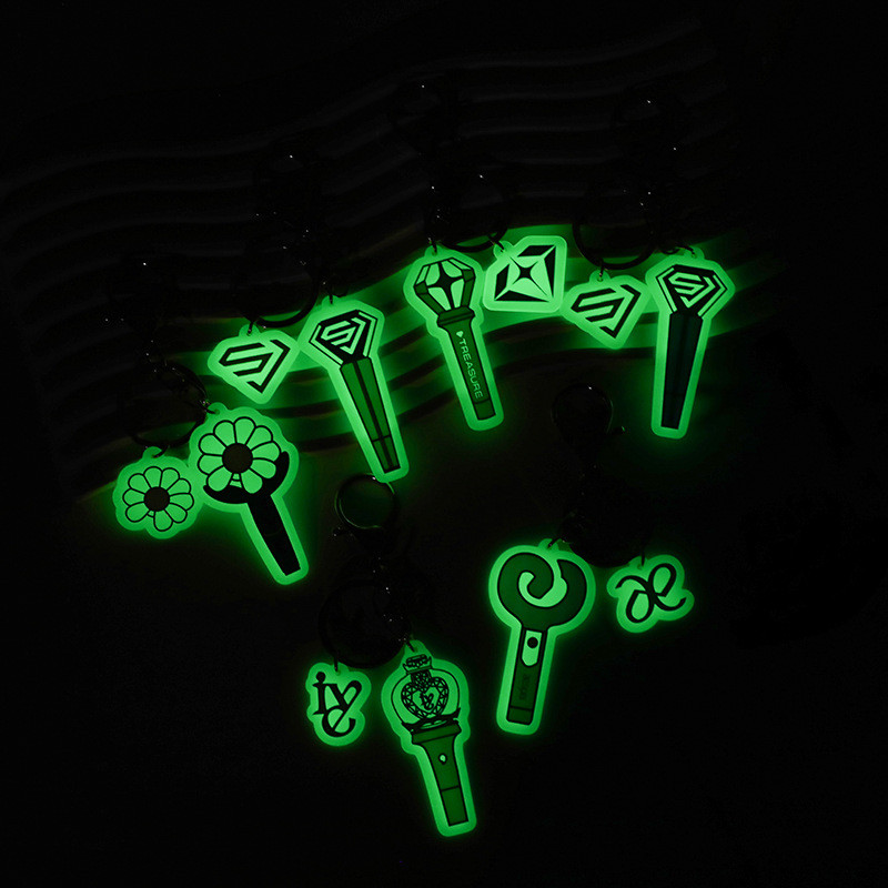 NEW KPOP NEW IVE Aespa and Other Kpop Group Luminous Key Chain Should Support Luminous Pendant