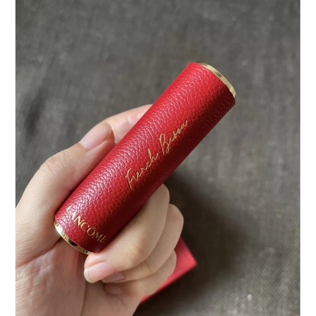 Lan kou Leather Red Heart Press Lipstick Tanabata Limited Edition!Color Number: 196-274-525.