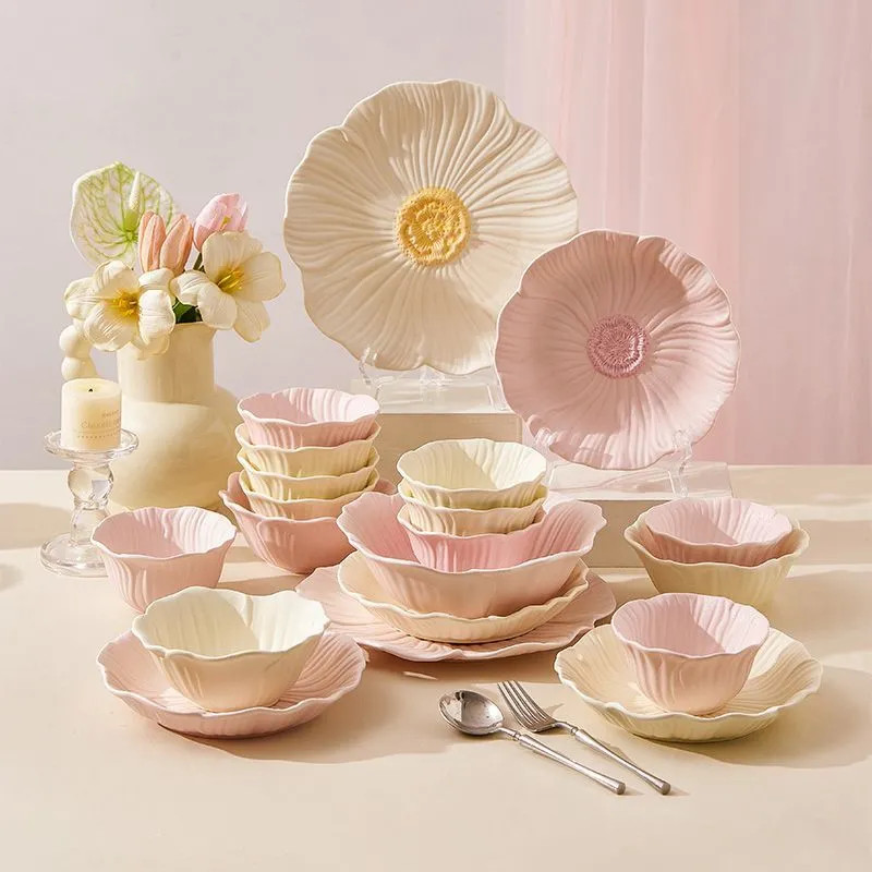 ❤Molly Preferred Romantic Pansy Ceramic Tableware Three-Dimensional Flower Design Artistic Tableware Matte Glaze Breakfast Plate Fruit Plate Soup Bowl Noodle Bowl Underglaze Color Microwave Oven Available