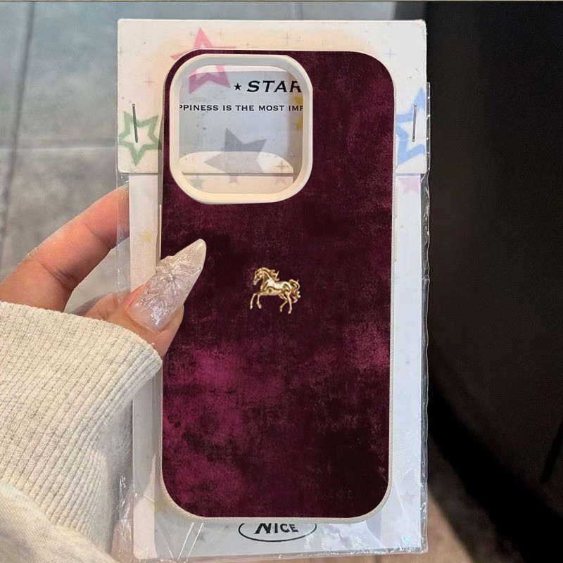 Wine Red Bottom Gold Horse Print Phone Case For iPhone 17 AIR 16 15 14 13 12 11 Pro Max Plus 16E XS Max Minimal Style Leather Texture Shockproof Protection Cover