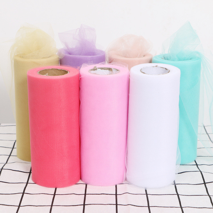 Satu gulung kain ini mempunyai panjang 22 meter, kain jaring Amerika, kain tutu, sesuai untuk sambutan 100 hari bayi, ulang tahun pertama, hiasan perkahwinan, dan skirt meja jaring.