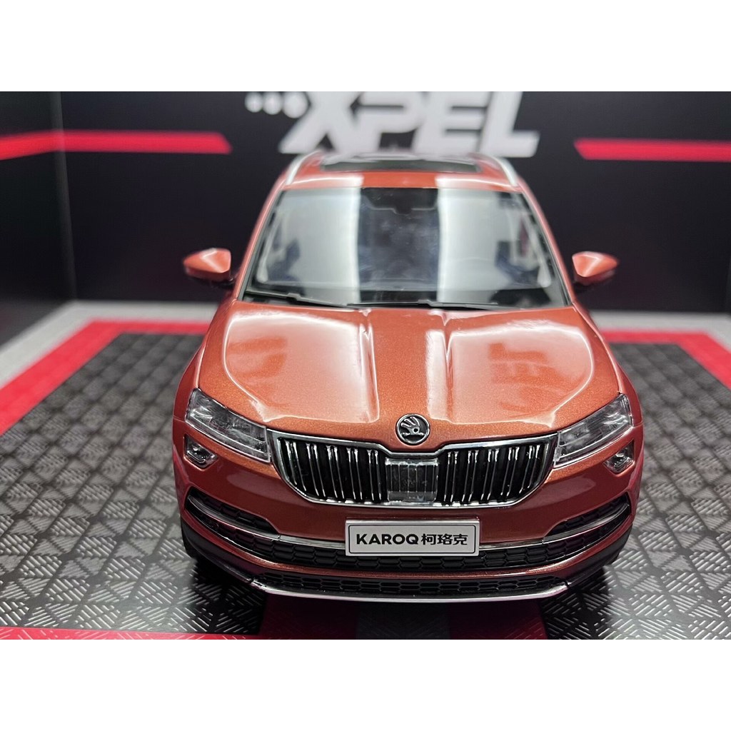 [Brand New Unopened] Original Factory 1: 18 Shanghai Volkswagen Skoda Koroque Car Model Alloy Simulation Car Model Collection Ornaments Orange Color 168, White 248, Photographed Default Shipping Orange Color. [Before Buying Must-See]: Models Belong to Fra