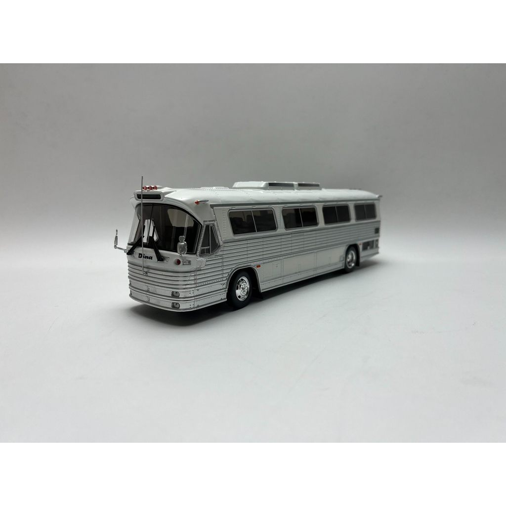 [Ready Stock] ICONIC Replicas 1/43 Dina 323-G2 BUS Alloy BUS Car Model, Yellow Version Almost Brand New, 650 Yuan Free Shipping!Fan More Discount!After Shipment, No Refund or Exchange, Shipping Damaged and Every Accident Find Express Delivery, I Will Try