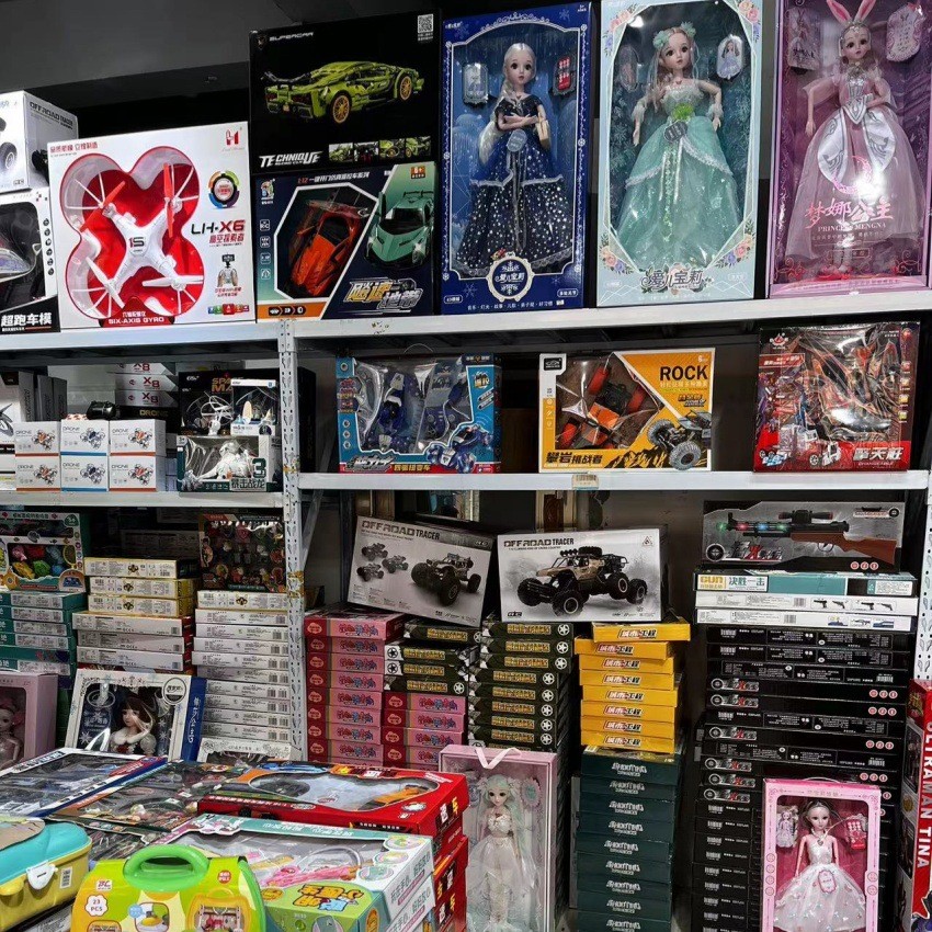 Stall 29 Yuan Mode Toys Children's Electric Remote Control Big Toy Car Park Night Market Toy Factory Wholesale