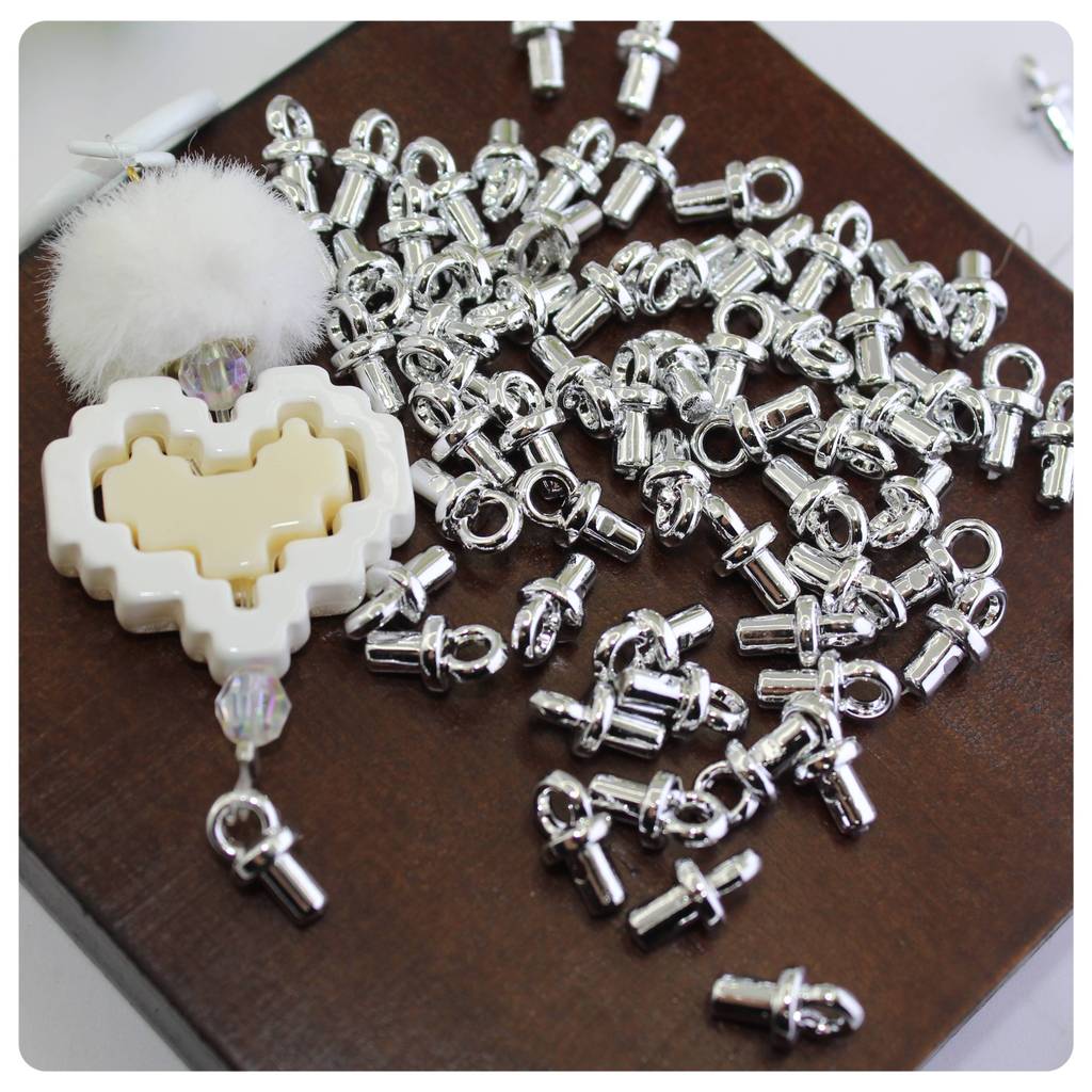 Authentic silver ram's horn-inlaid hat pendant, handcrafted jewelry accessory, can be paired with soft rubber beads.