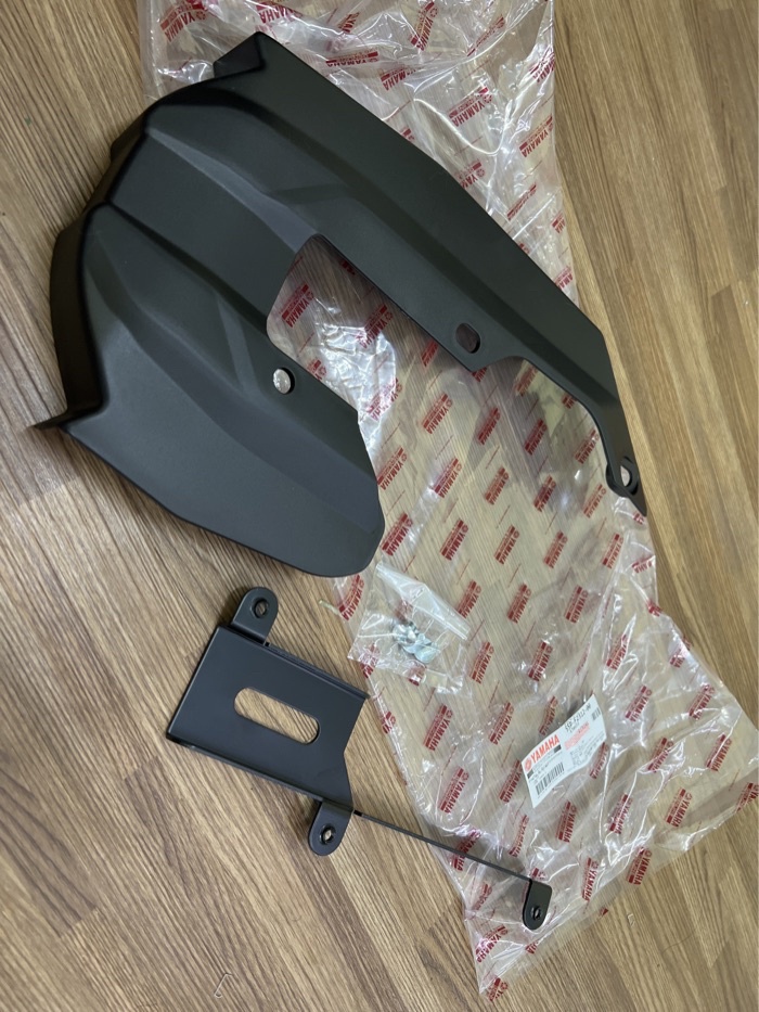 (ABC MOTOR)LC135 V2V8 ORIGINAL CHAIN CASE COVER RANTAI VIETNAM