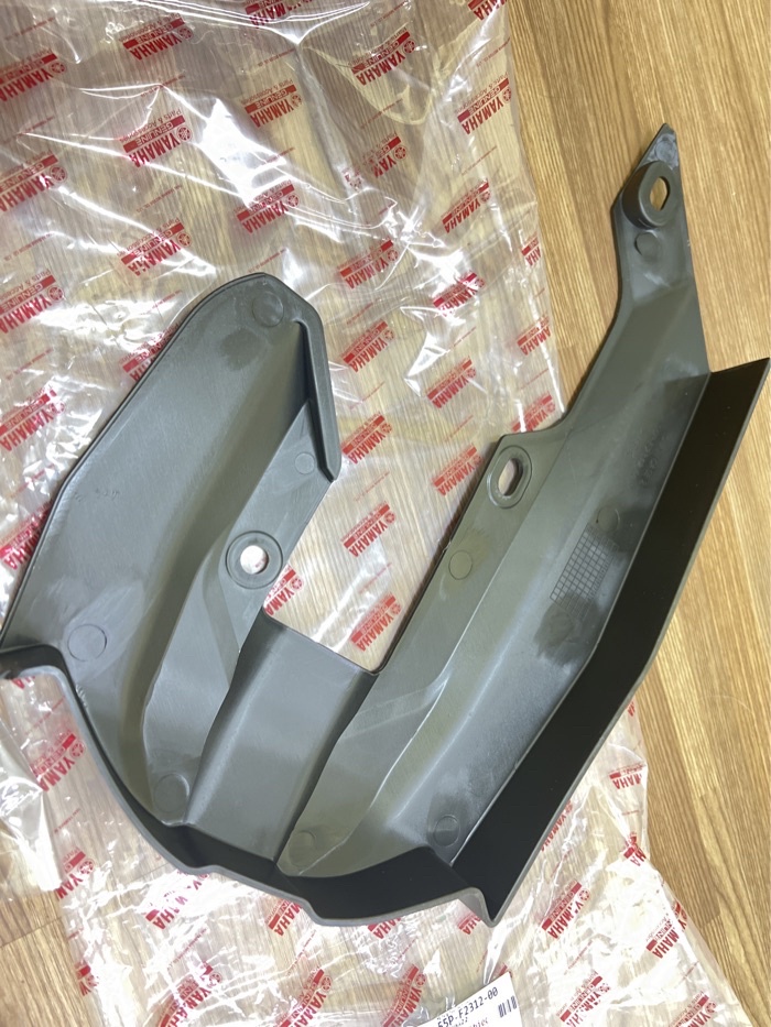 (ABC MOTOR)LC135 V2V8 ORIGINAL CHAIN CASE COVER RANTAI VIETNAM