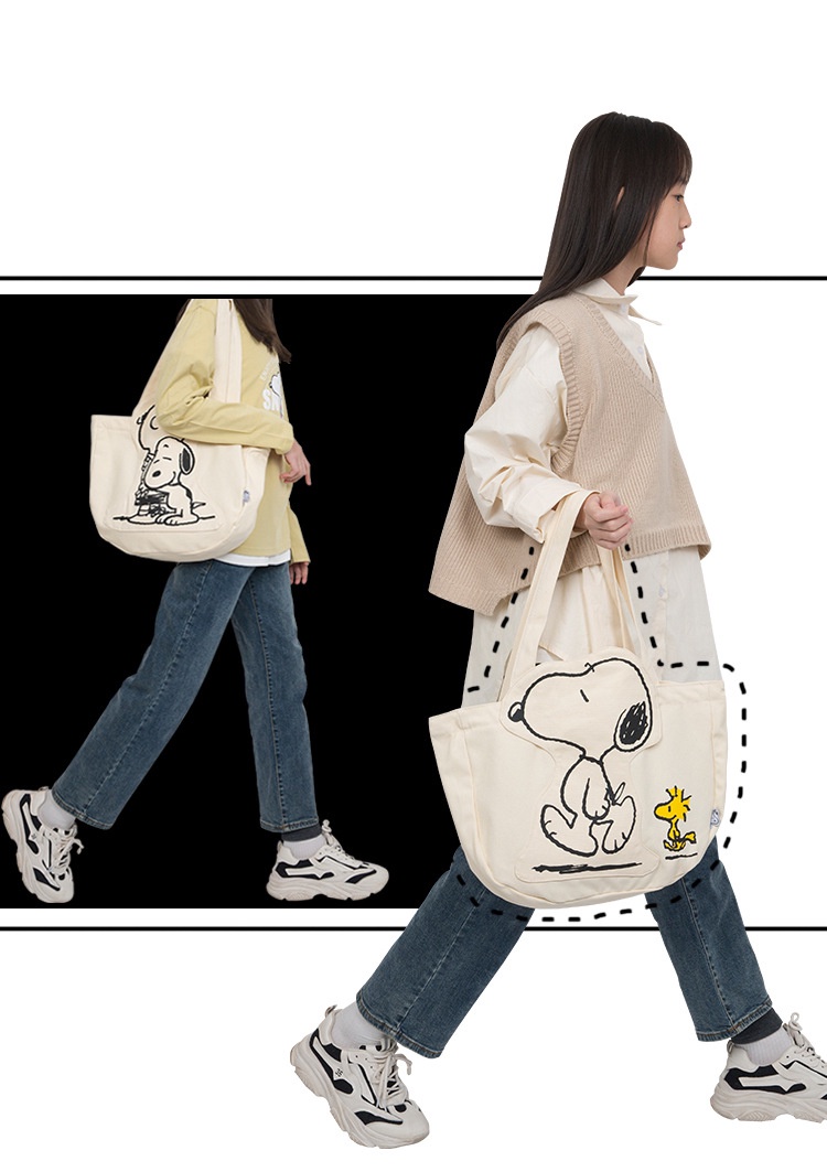 Peanuts Snoopy Canvas Bag