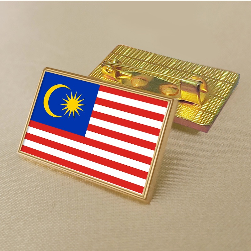 Malaysia flag pin 2.5*1.5cm zinc die-cast PVC colour coated gold rectangular medallion badge without added resin