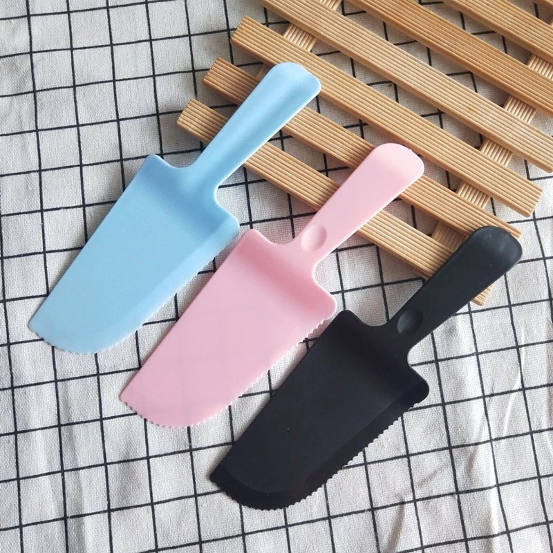 Multi Use Disposable Plastic Birthday Cake Knife Slicer Cutter Dessert Pastry Serving Utensil Knives