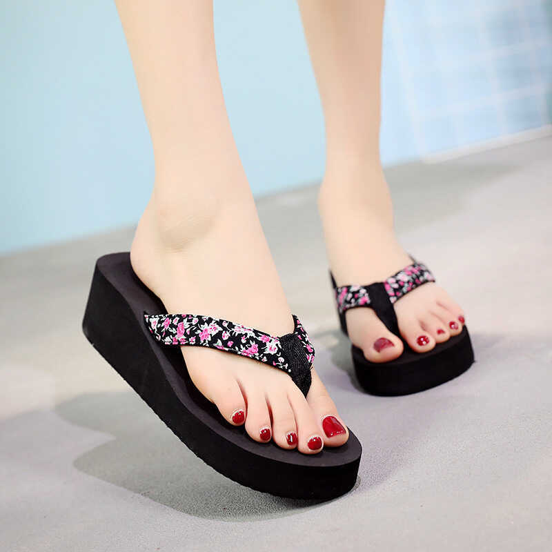 2024 Summer Fashion - Women's Floral Wedge Heel Flip Flops with Thick Sole