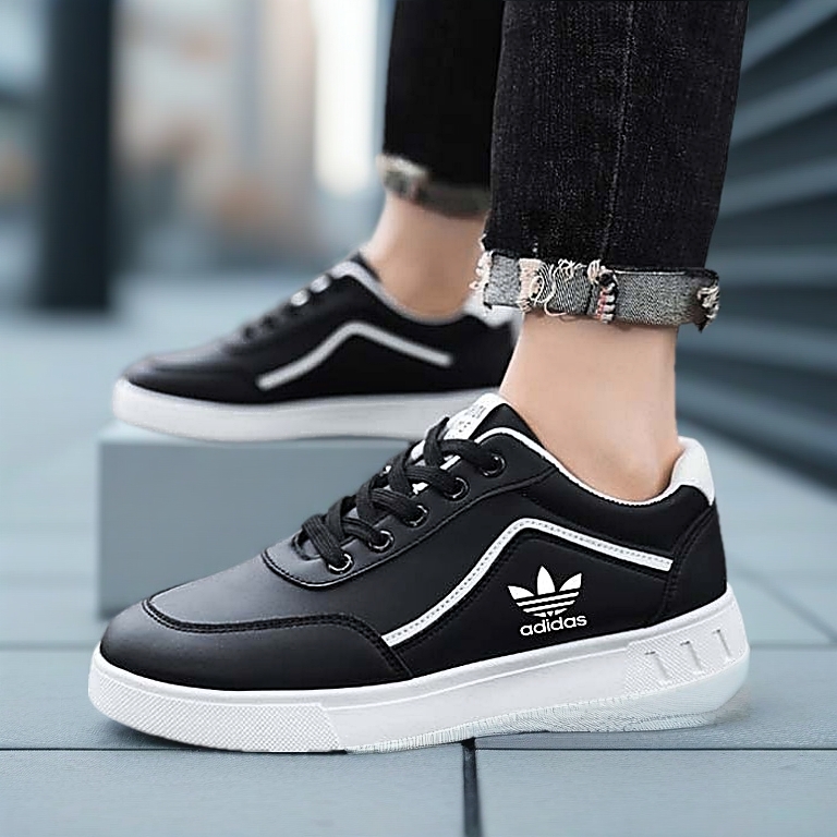 Ready Stock Kasut Lelaki 3Colors Size 38-48 Large Size Men's Shoes Casual Sneakers Leather Board Trendy Street Shoes