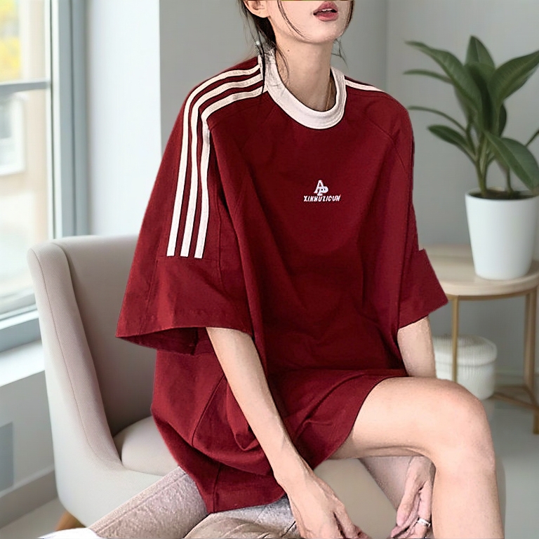 【READY STOCK AT Johor】 Hotgirl⭐Women's three stripes short sleeve T-shirt with letter print loose oversize