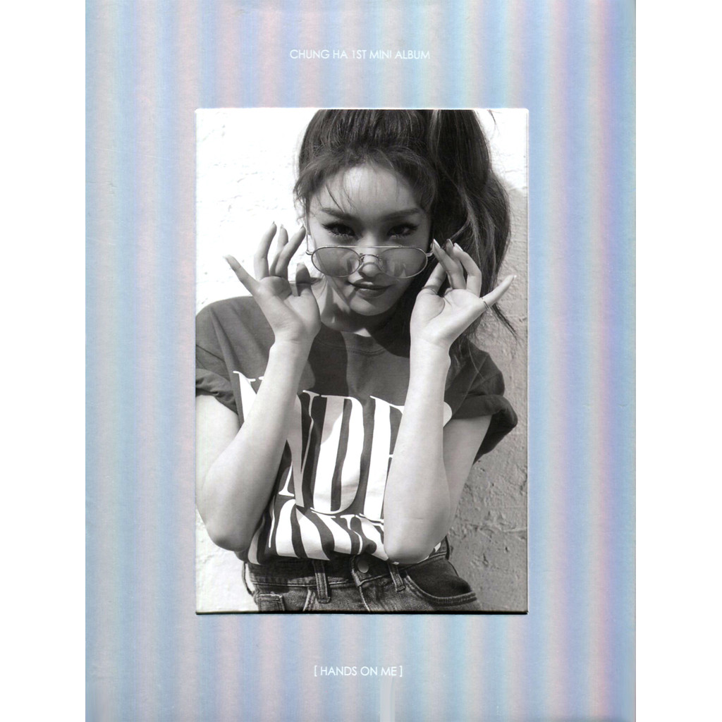 Chung Ha (IOI) – Hands On Me (1st Mini Album with Photocard)