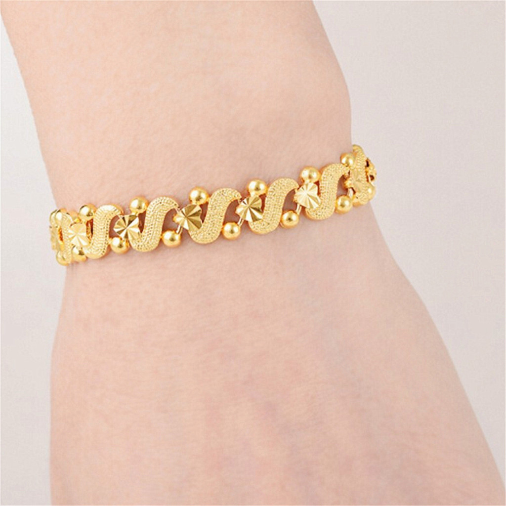 Women's Lucky Charm Bracelet – Versatile Heart Jewelry for Couples, Prosperity & Love, Gold-Plated Hand Chain