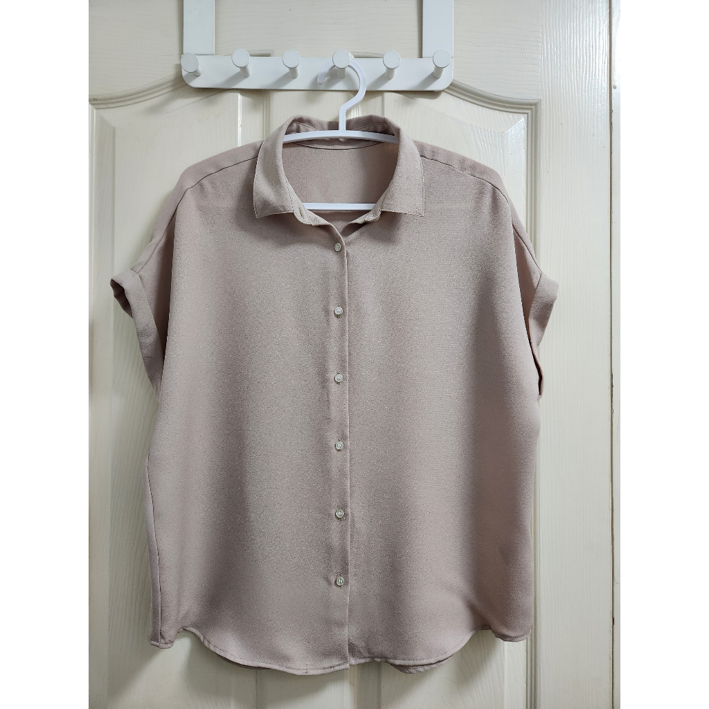 GU Shirt Size L Chest 42 Inches