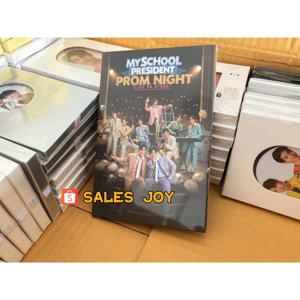 Gemini Fourth MY SCHOOL PRESIDENT ON STAGE POSTCARD SET