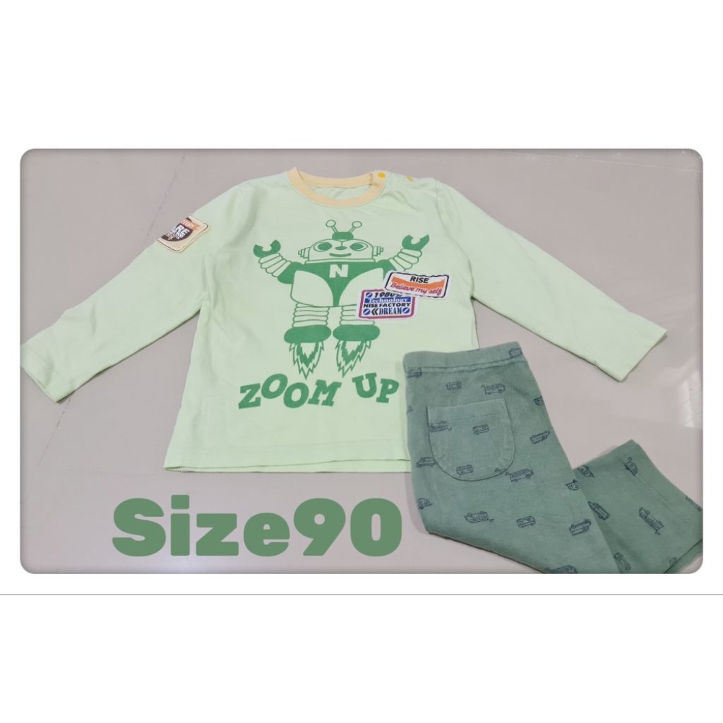 Children's Set Size 90.T-Shirt With Front And Back Screen Print + Embroidery.very Soft Fabric + Uniqlo Pants.it's So Cute. Mom.get It Now.